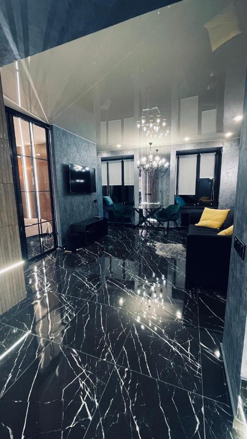 Luxury Design Apartments In The Center Of Kiev Luaran gambar