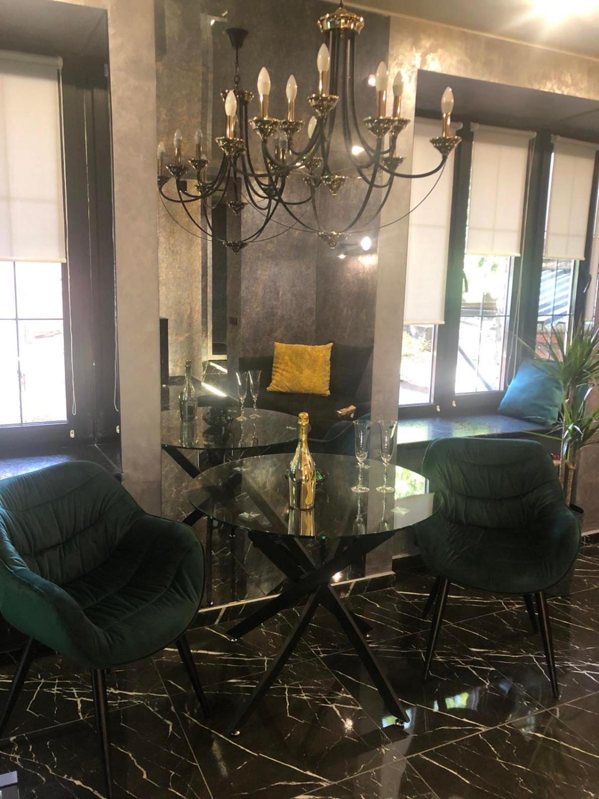 Luxury Design Apartments In The Center Of Kiev Luaran gambar