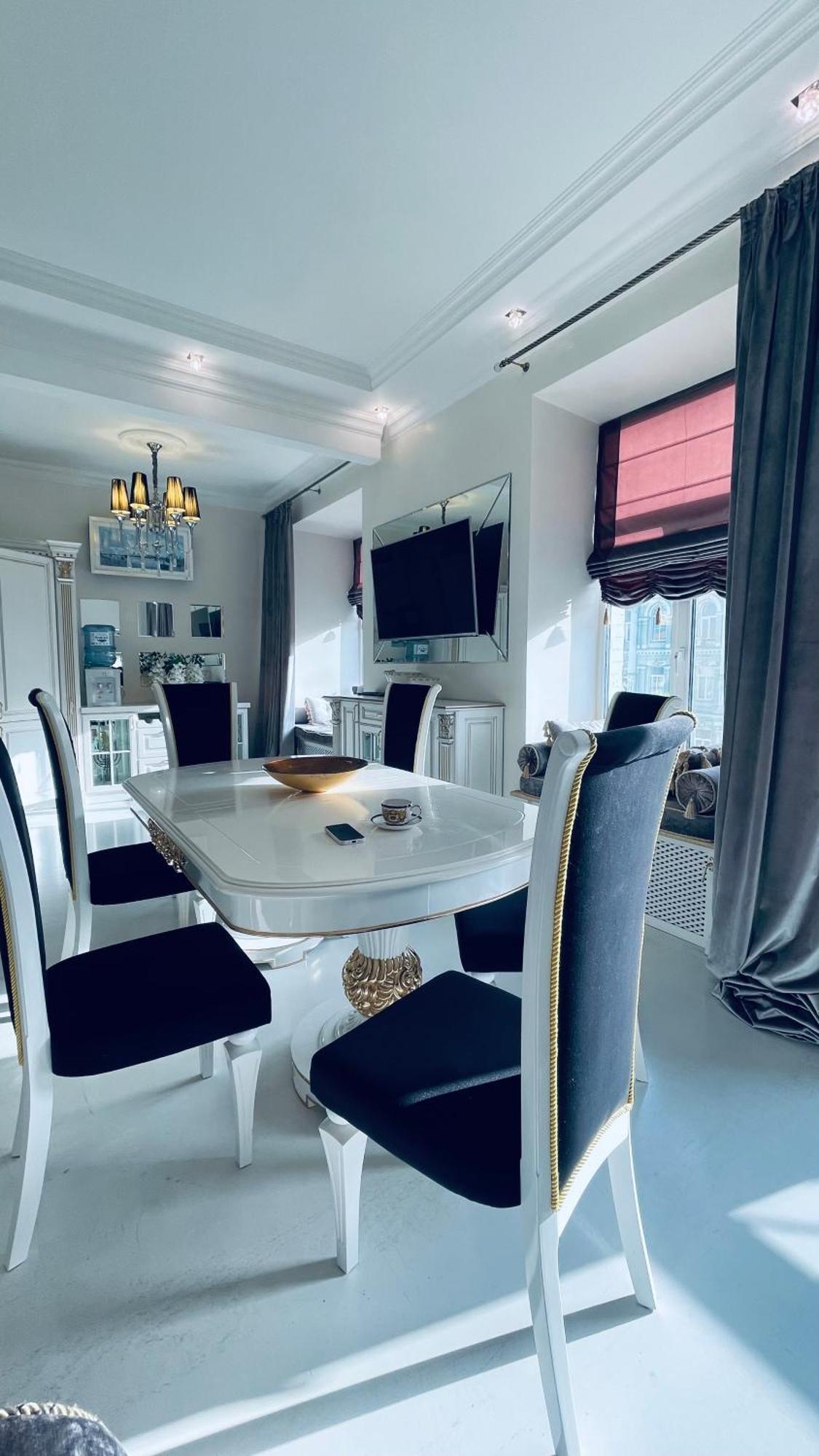 Luxury Design Apartments In The Center Of Kiev Luaran gambar