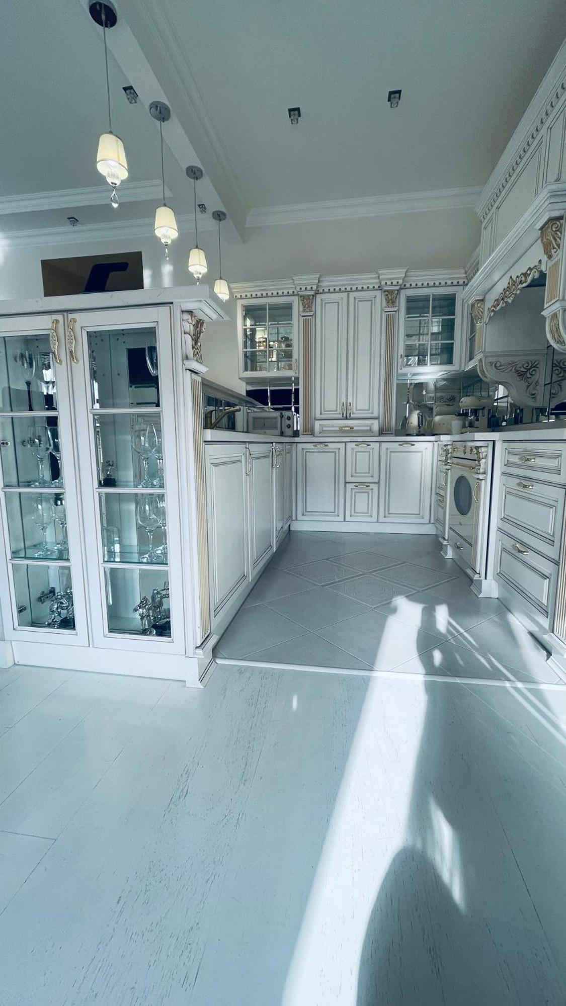 Luxury Design Apartments In The Center Of Kiev Luaran gambar
