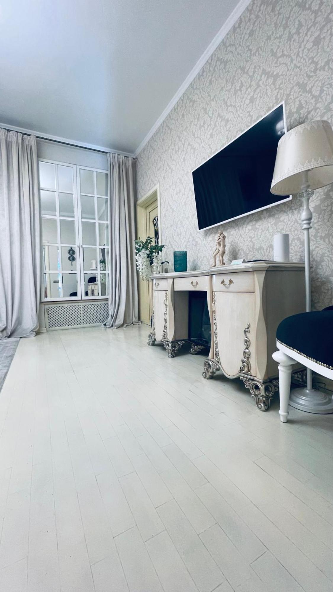 Luxury Design Apartments In The Center Of Kiev Luaran gambar