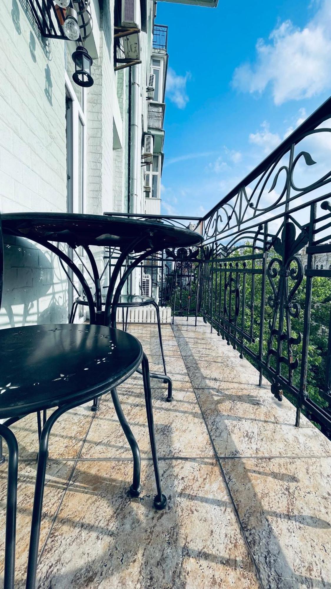Luxury Design Apartments In The Center Of Kiev Luaran gambar